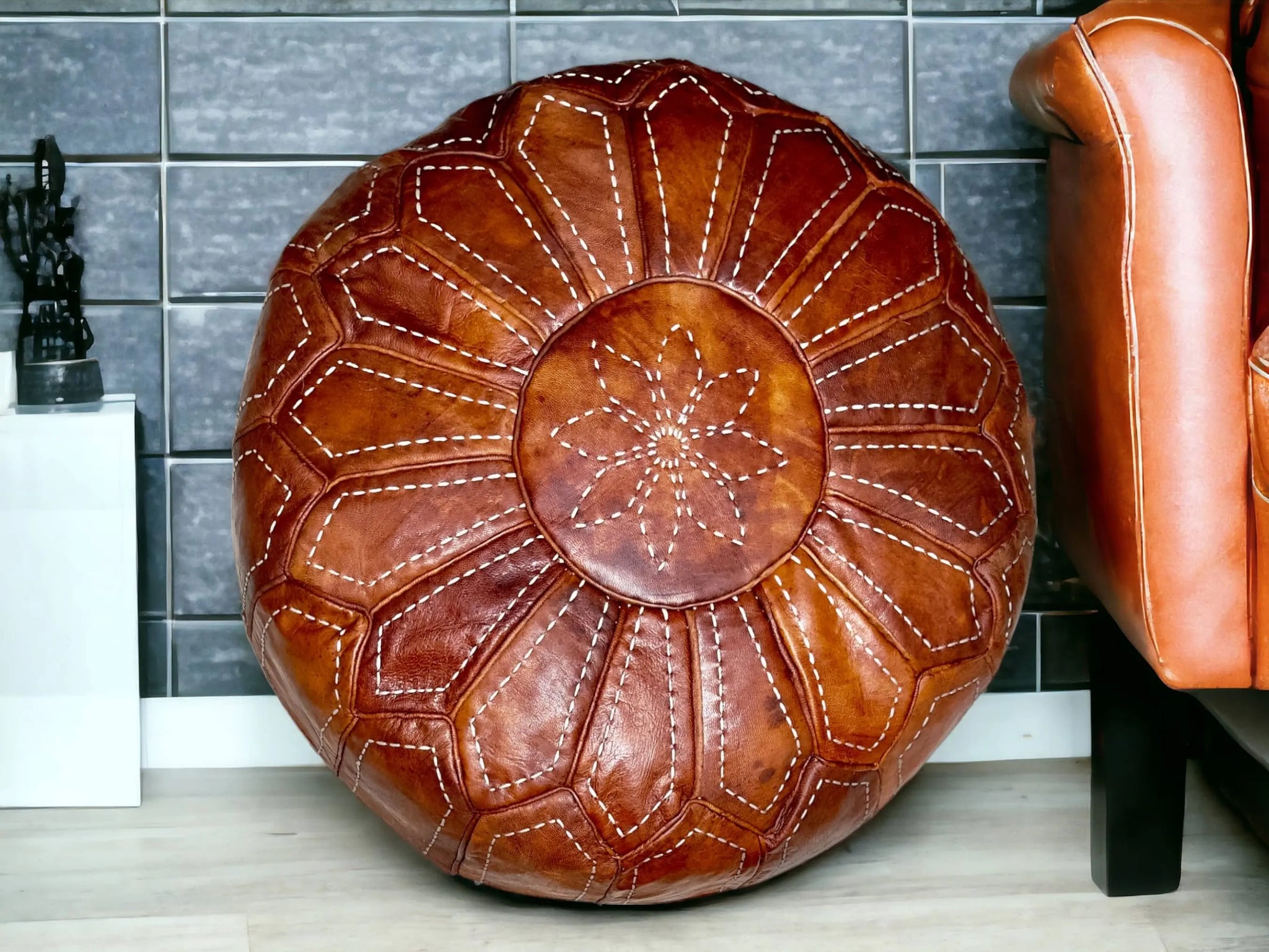 Moroccan Tabacco Round Pouf – Cozy Comfort in Earthy Elegance Soukdecor