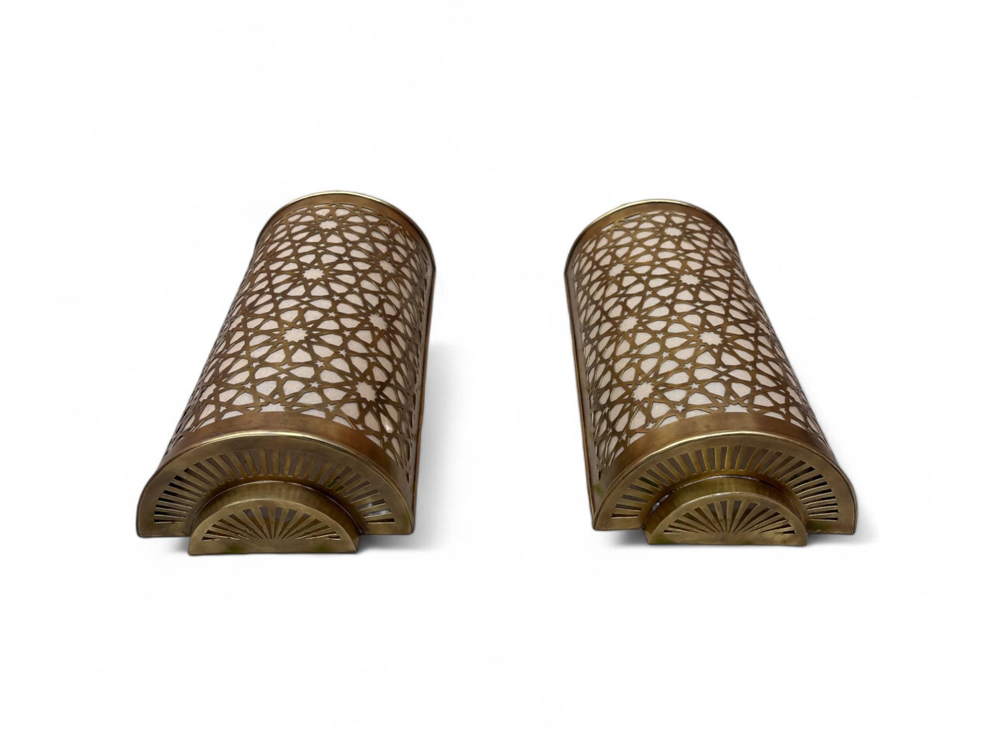 Set of 2 Moroccan Brass Wall Sconces – Handcrafted Filigree Lighting for Elegant Ambiance Soukdecor