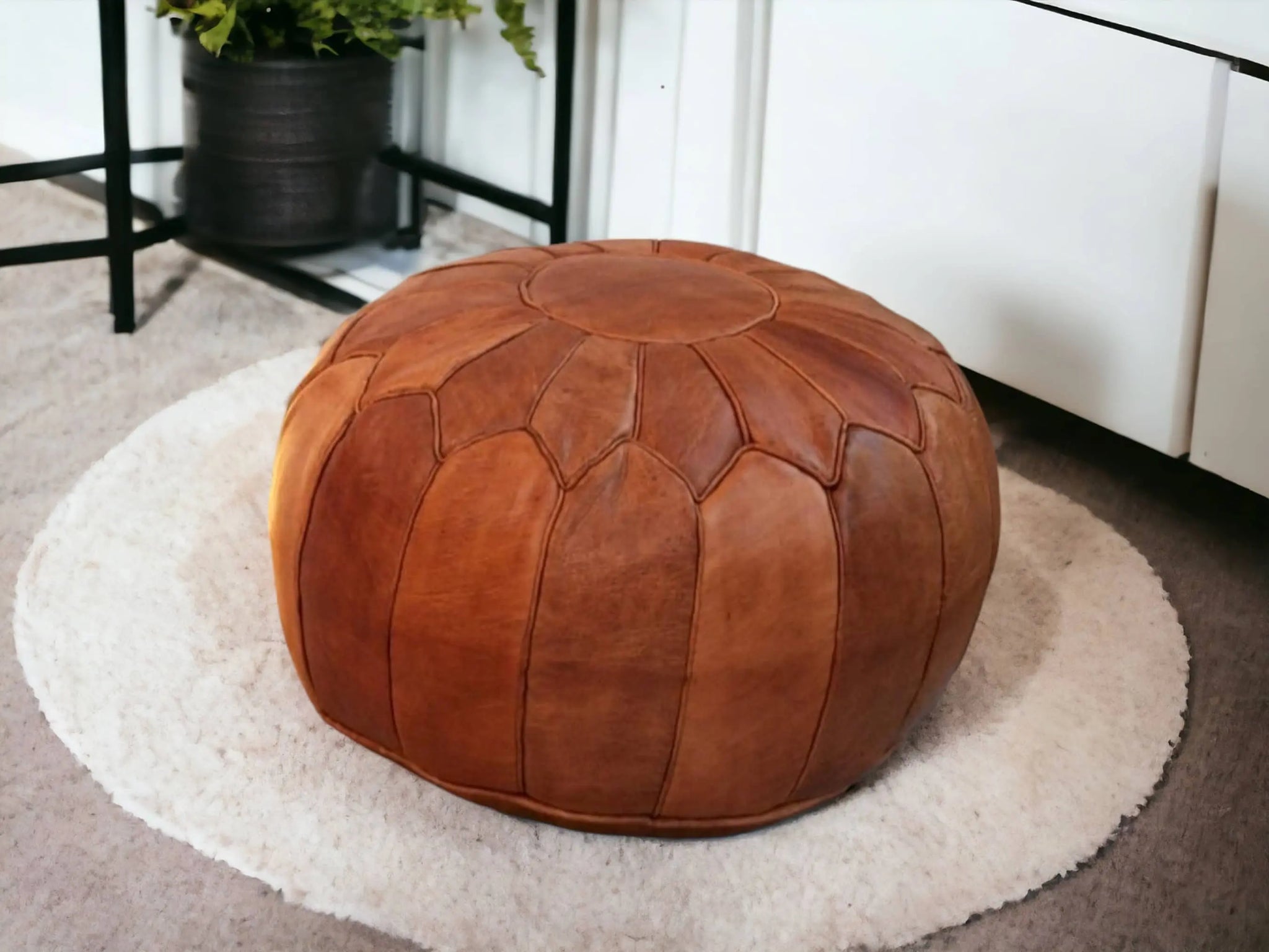 Moroccan Tabacco Round Pouf – Cozy Comfort in Earthy Elegance Soukdecor