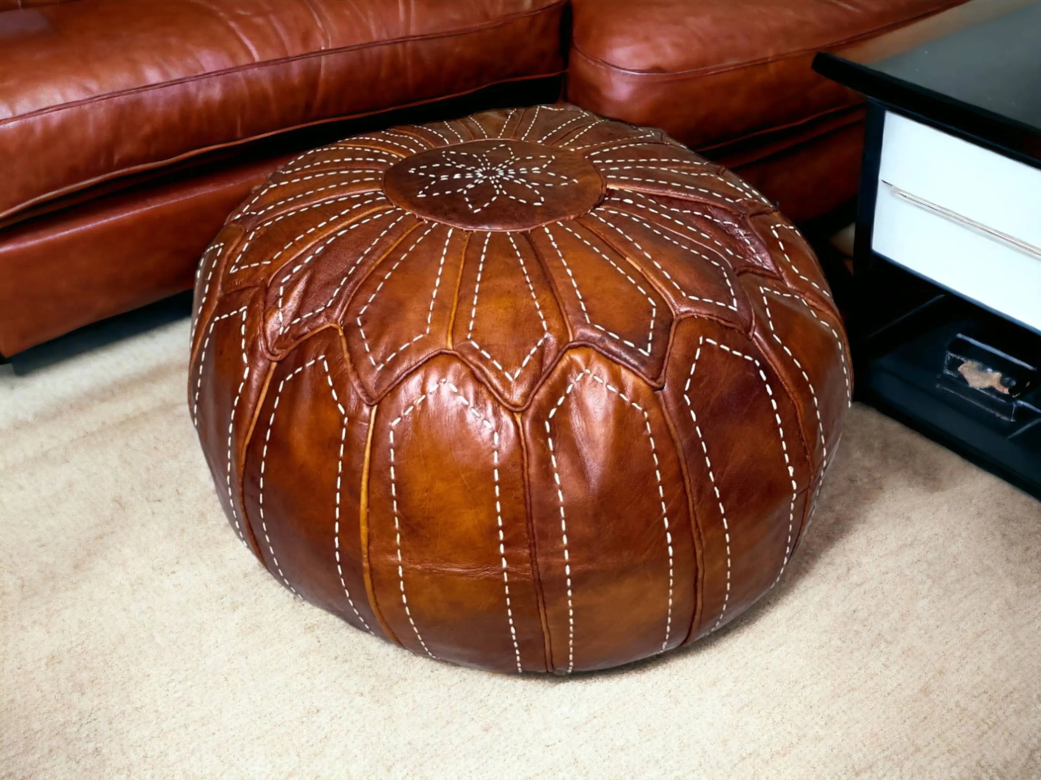 Moroccan Tabacco Round Pouf – Cozy Comfort in Earthy Elegance Soukdecor