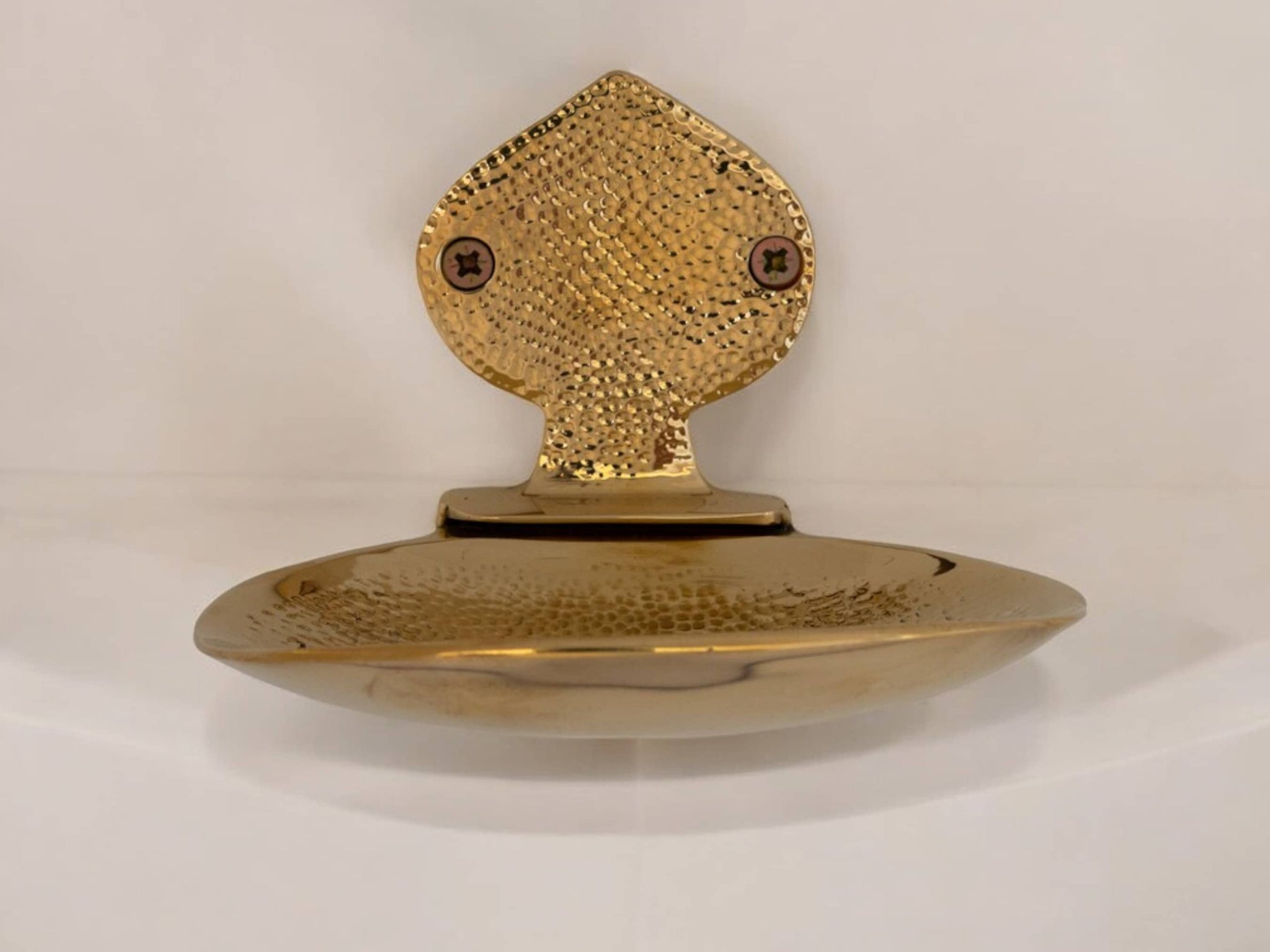 Hand Hammered Solid Brass Soap Holder - Elegant Wall-Mounted Soap Dish Soukdecor