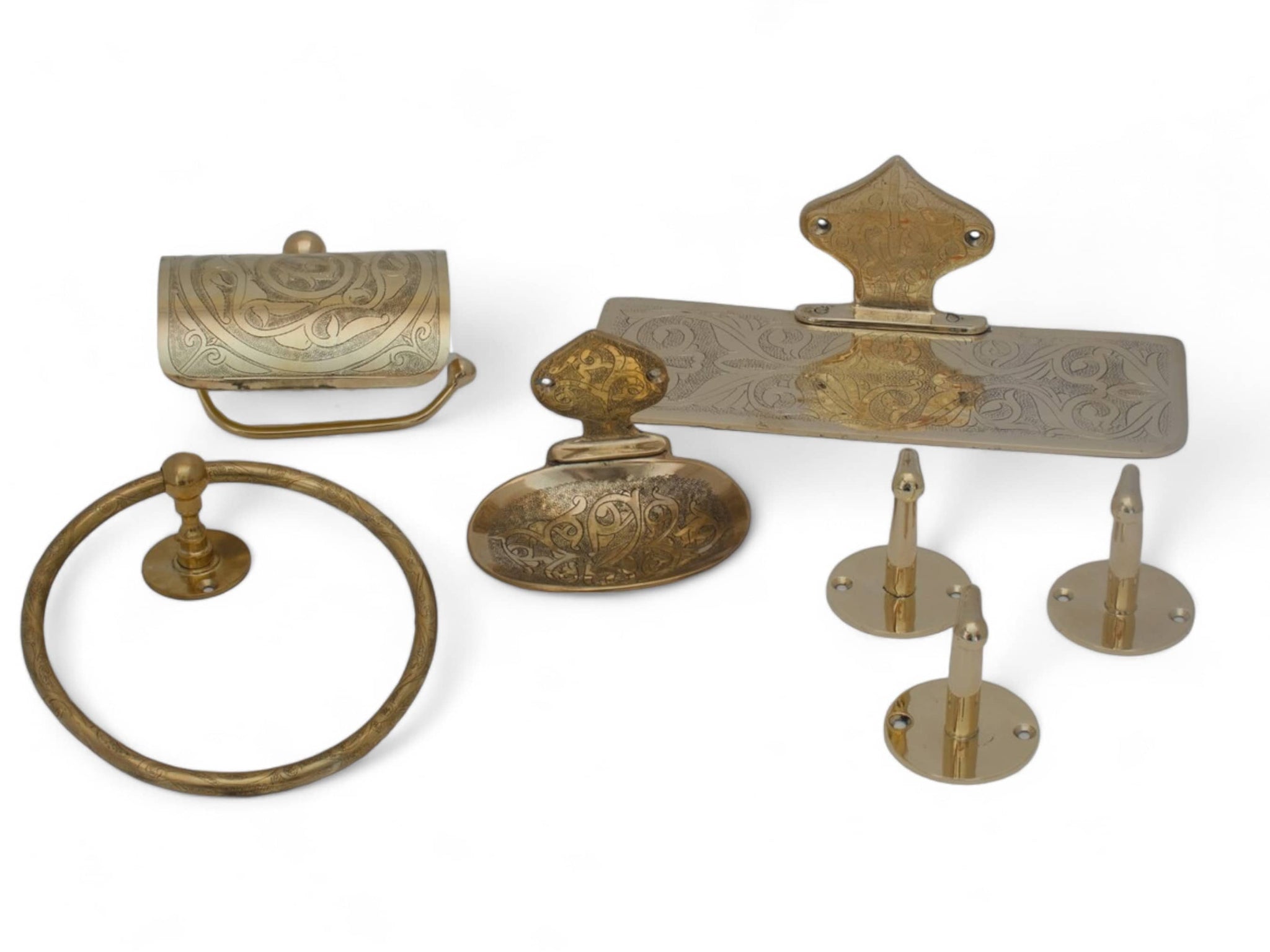 Moroccan Brass Bathroom Wall Art Set - Handcrafted 7-Piece Brass Bath Fixtures Soukdecor